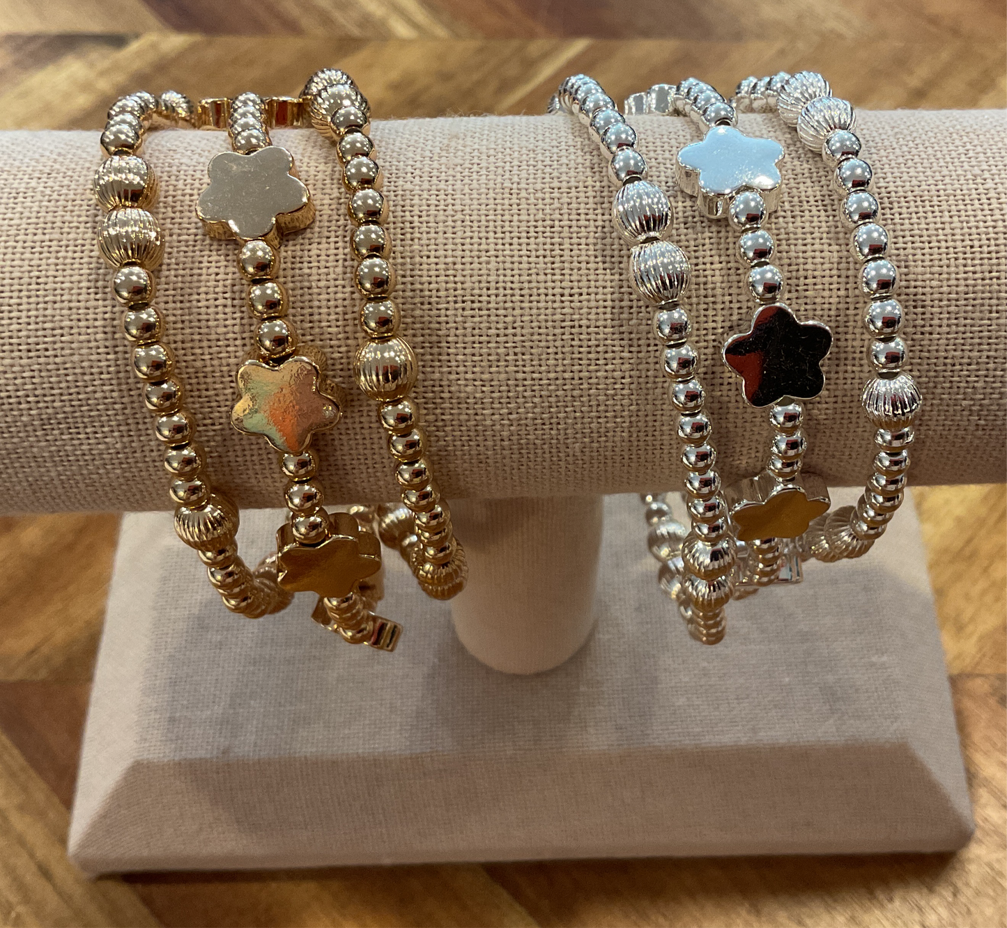 Beaded & Flower Stretch Bracelet