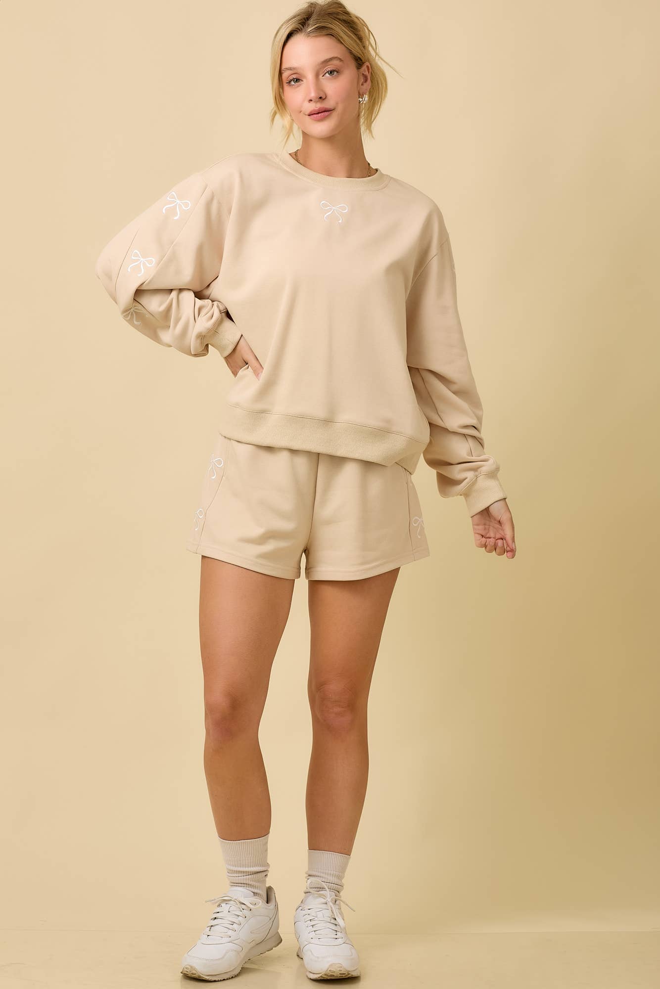 Bow Crewneck