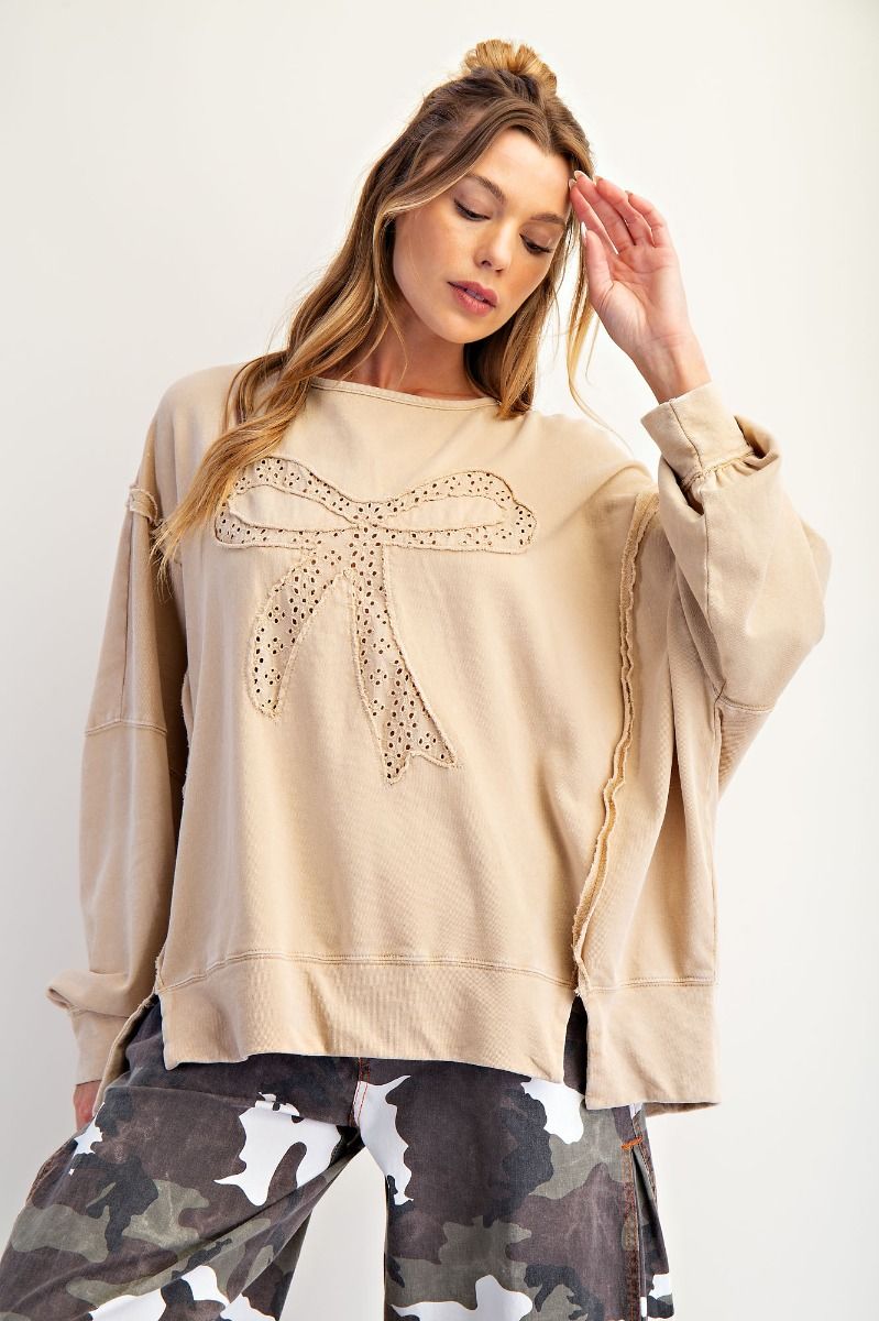 Lace Bow Patch Sweatshirt