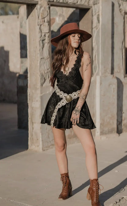 Western Arrow Circle Belt