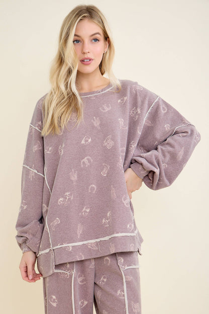 Western Graphic Comfy Sweatshirt