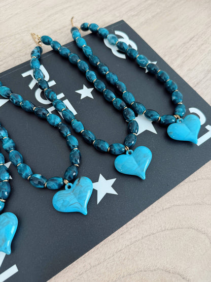 BLUE HANNAH NECKLACE