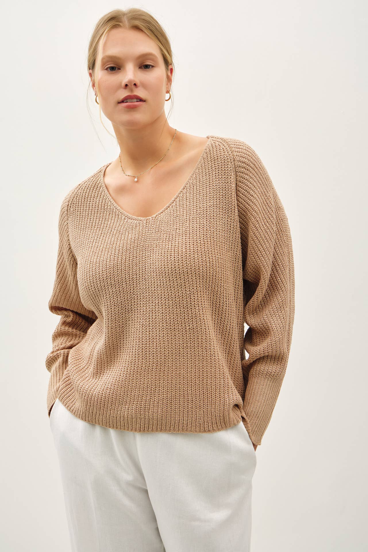 Plus Wide V-neck Long Ragland Sweater