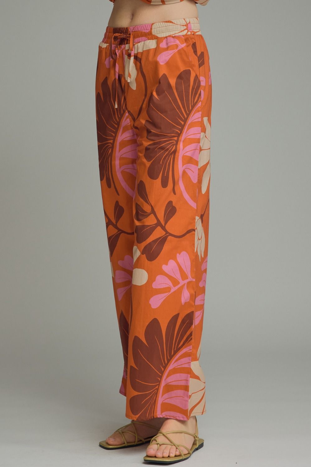 Floral Print Wide Leg Pants