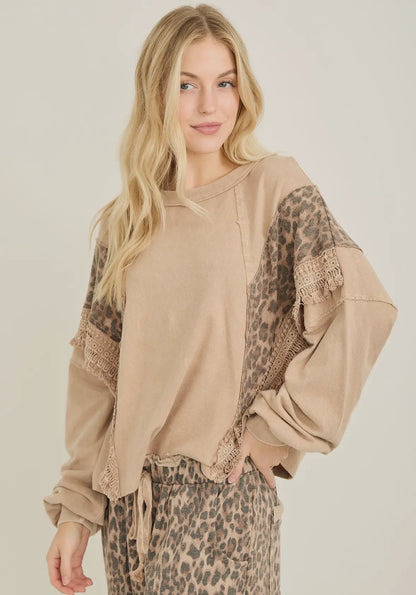 Leopard Fringe Detailed Top