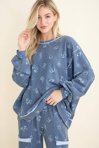 Western Graphic Comfy Sweatshirt