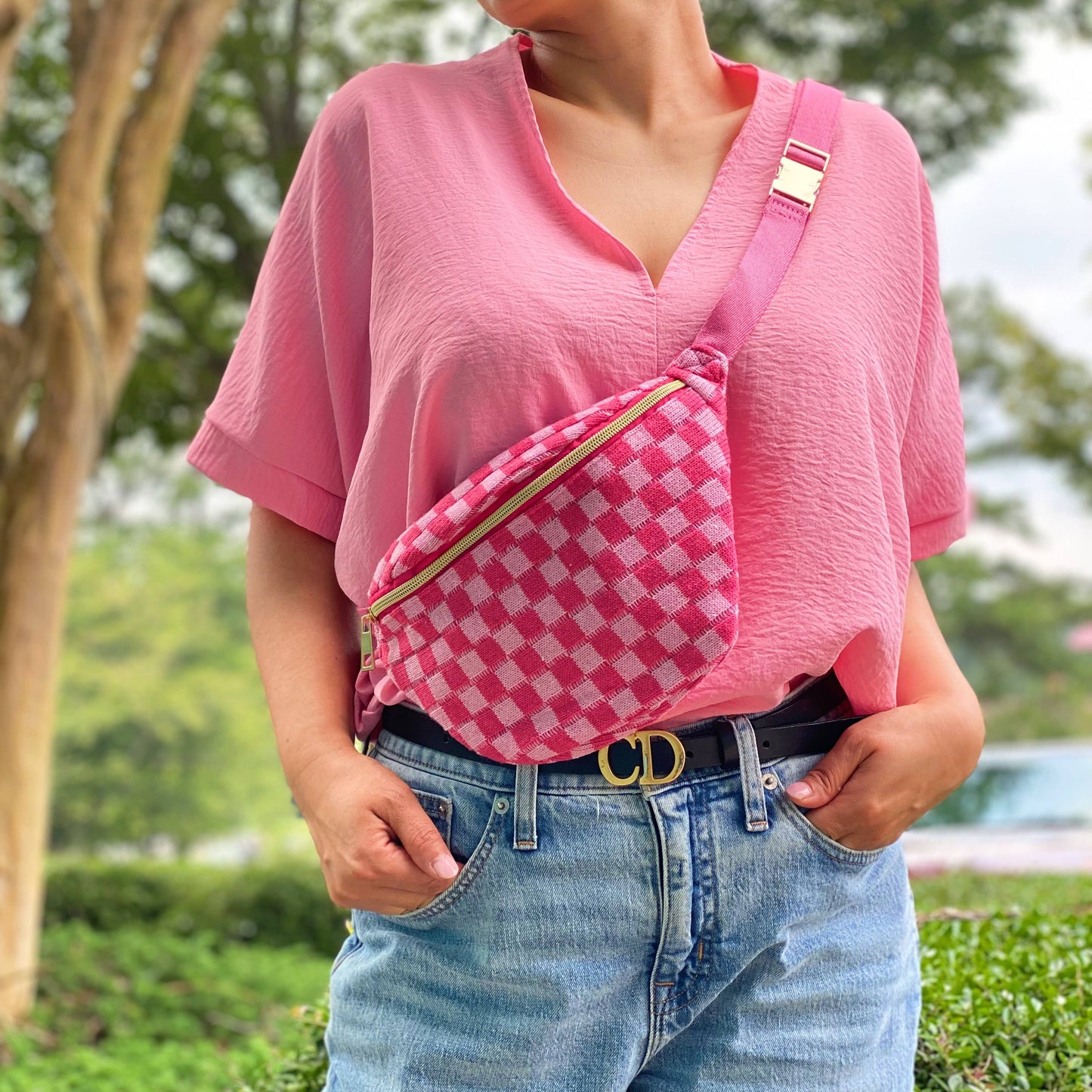 Check Yourself Belt Sling Bag: Pink