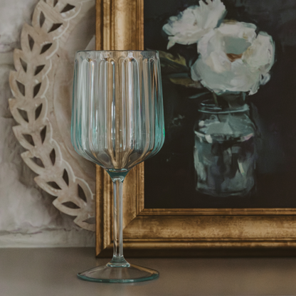 Let’s Sip Outdoor Plastic Wine Drinkware