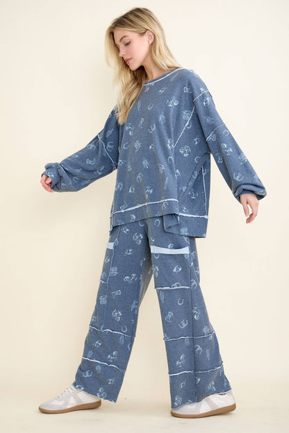 Western Graphic Comfy Sweatshirt