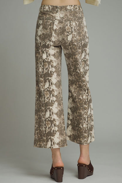 Snake Print Cropped Pants