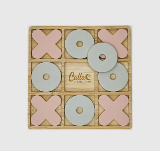 Silicone + Bamboo Tic Tac Toe