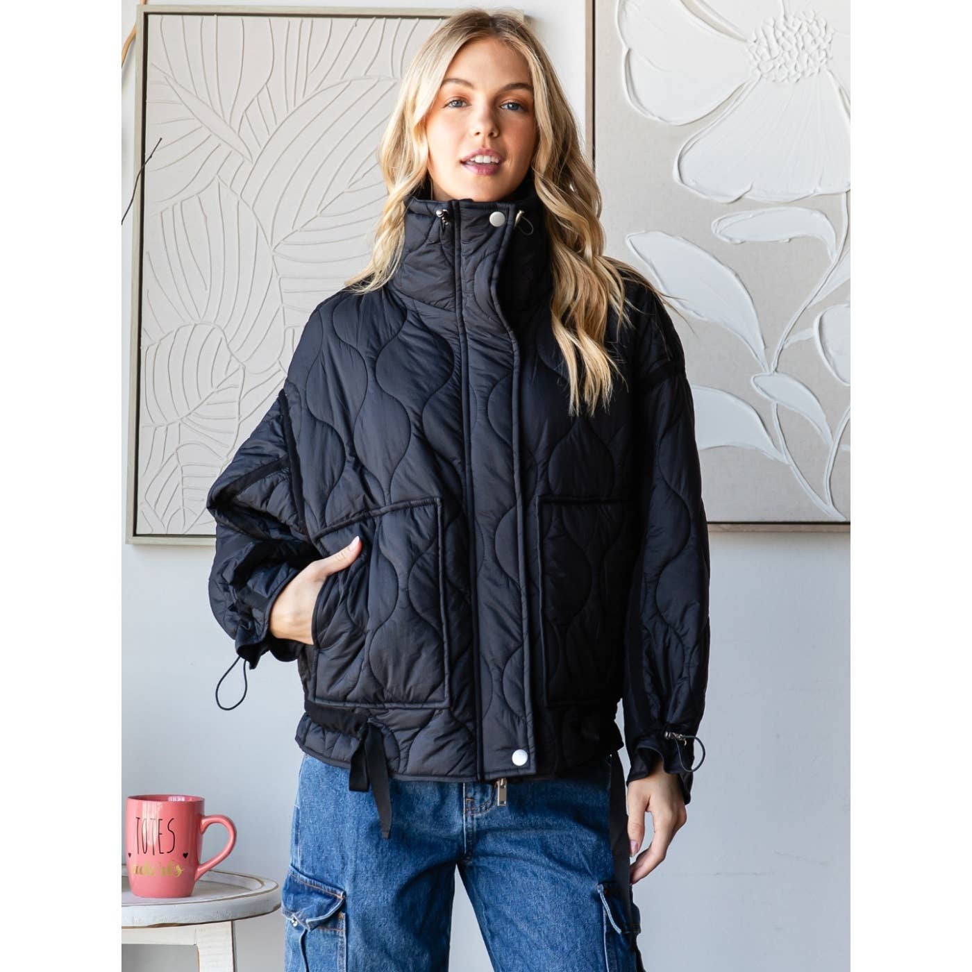 Wavy Quilt Jacket: Black