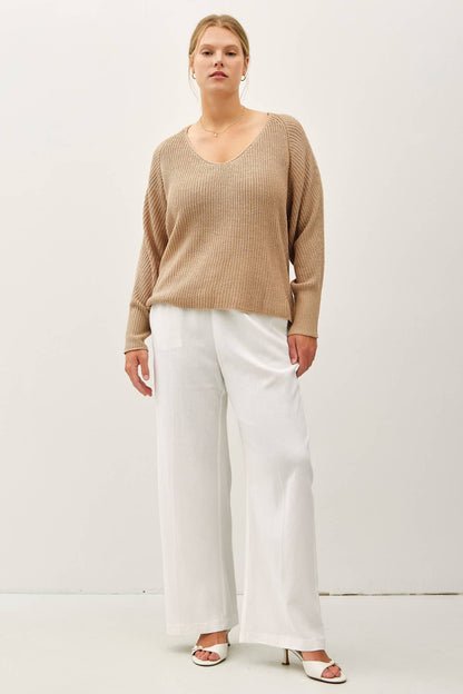 Plus Wide V-neck Long Ragland Sweater