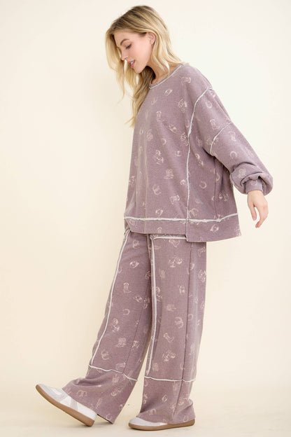 Western Graphic Comfy Sweatshirt