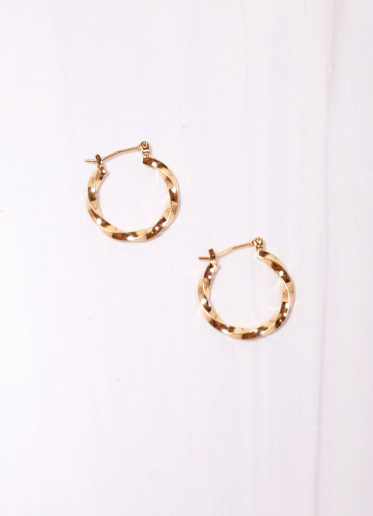 Hemmingford Twisted Hoop Earring GOLD: Default