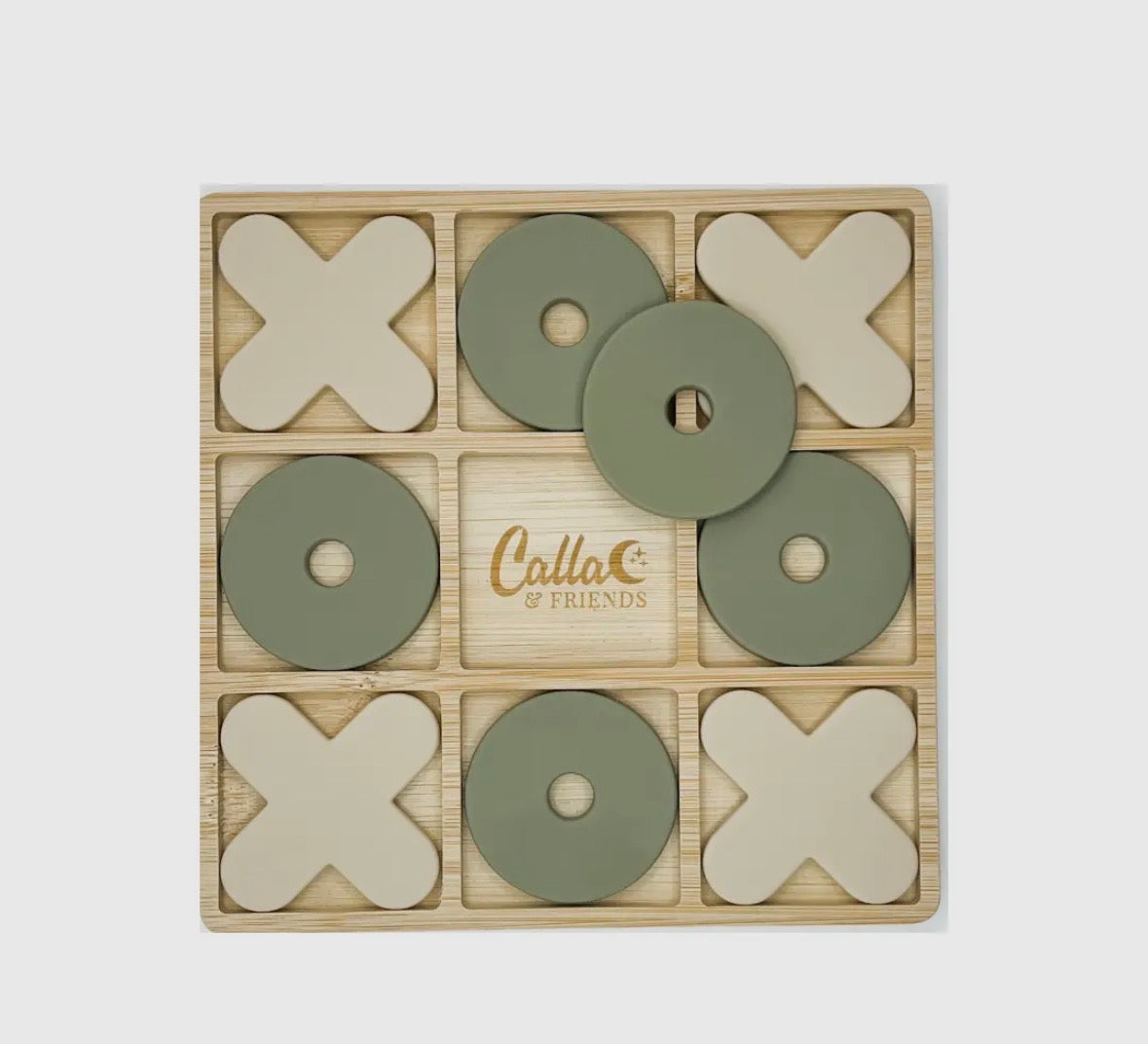 Silicone + Bamboo Tic Tac Toe