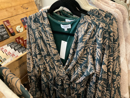 Leaf Abstract Dress - Plus