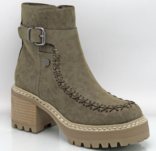 Toula Boots