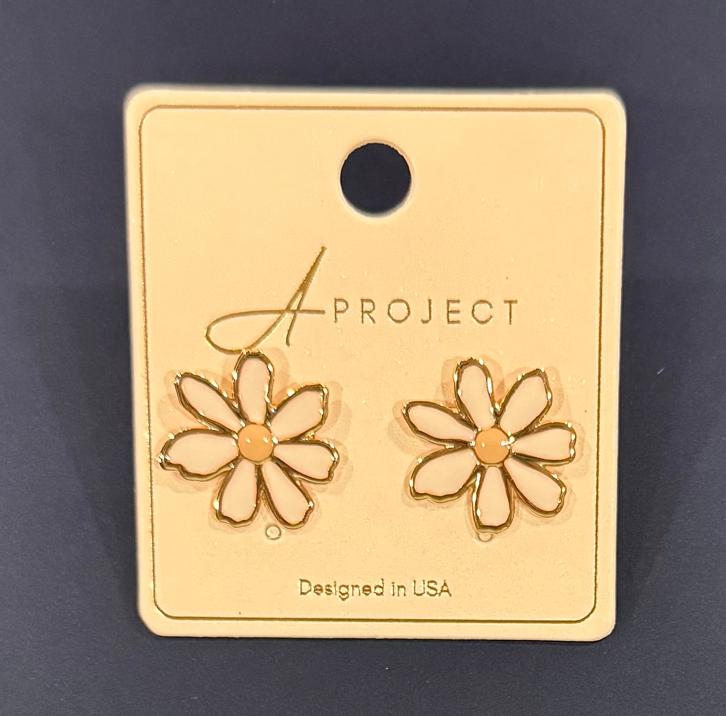 White Daisy Earrings