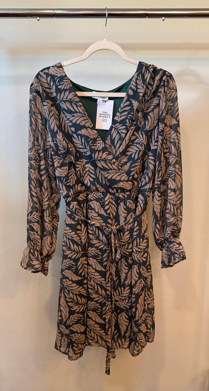 Leaf Abstract Dress - Plus