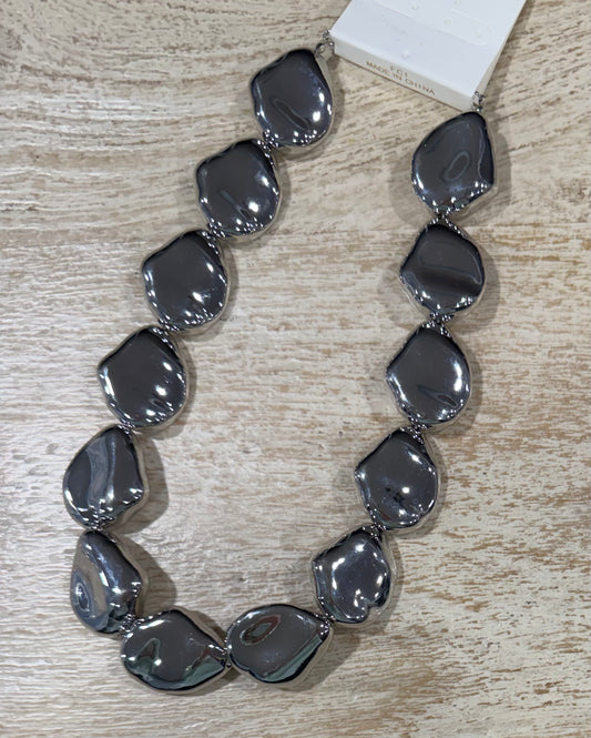 Bold Pebble Statement Necklace - Silver