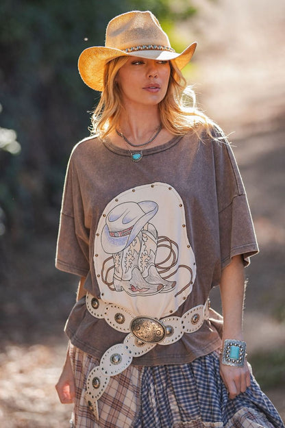 Giddy Up Graphic Top