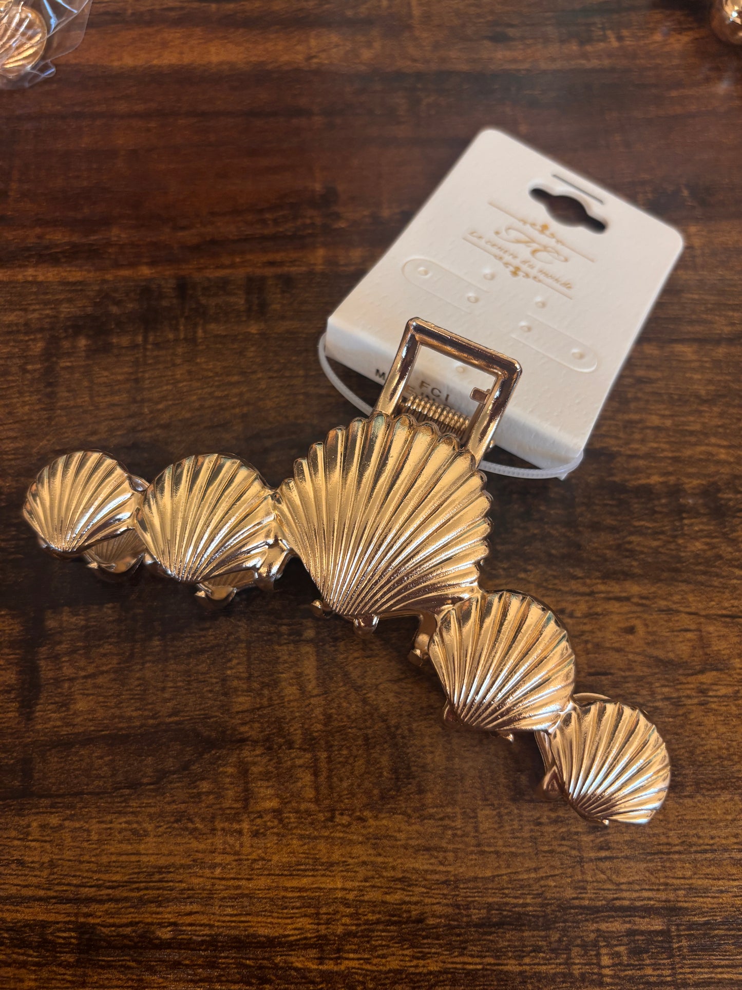 Gold Shell Hair Clip