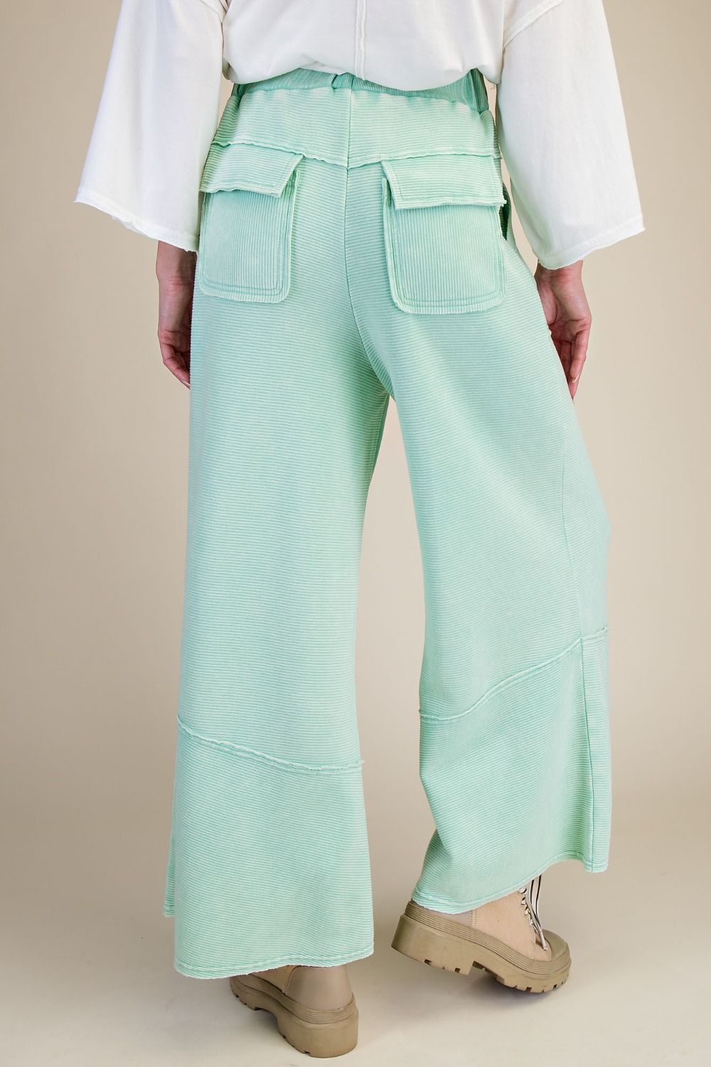 Cozy Bellbottom Pants - Spring Mint