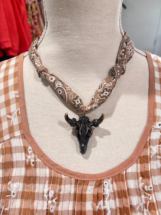 Western Skull Beige Bandana Necklace