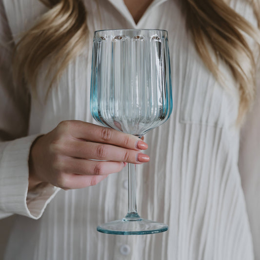 Let’s Sip Outdoor Plastic Wine Drinkware