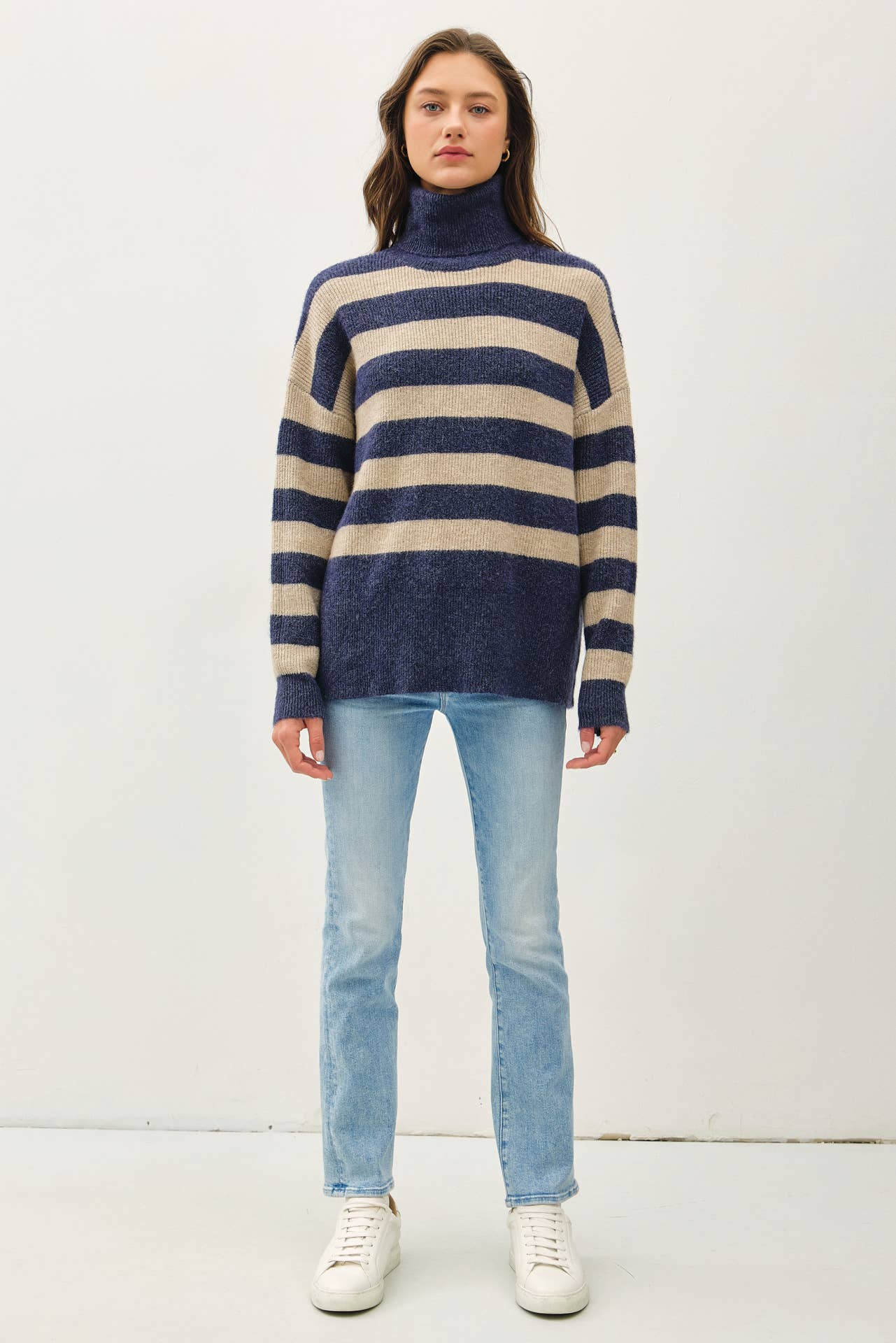 Wide Stripe Turtleneck : Navy