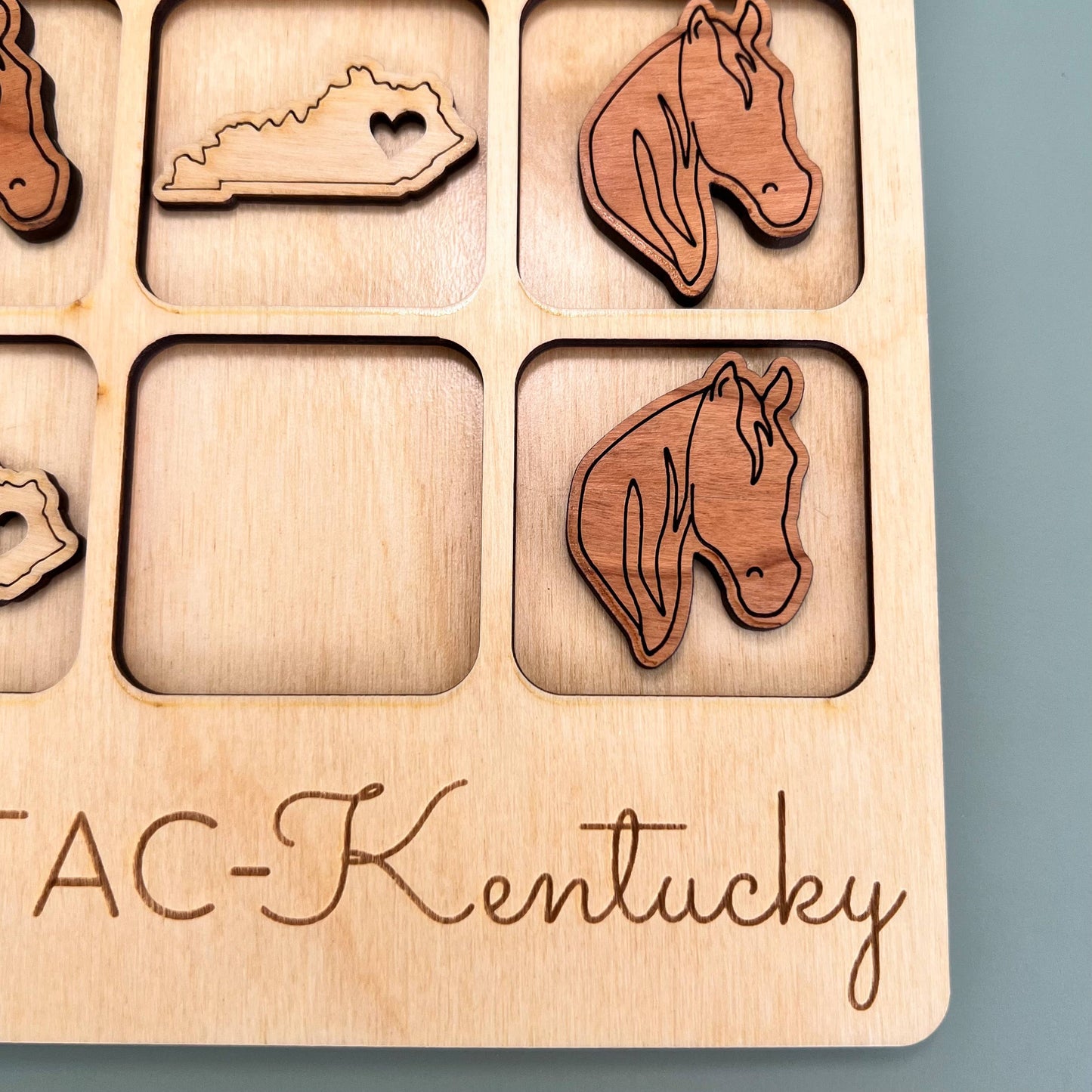 Kentucky Tic-Tac-Toe Game