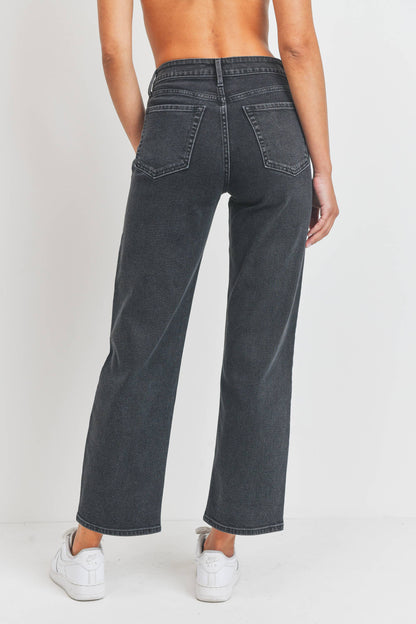 Black Relaxed Straight Jean